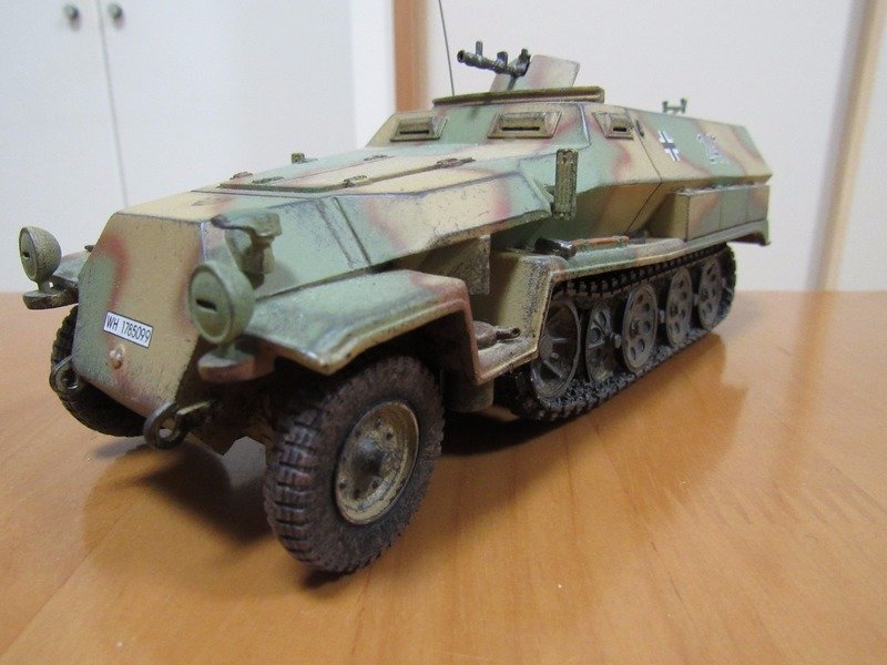 Sd.Kfz 251 Half Track