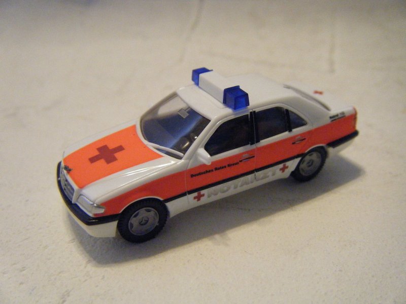 AWM AUTOMODELLE (GERMANY) MERCEDES BENZ DOCTOR CAR "NOTARZT DEUTCHES ROTES KRUEZ"