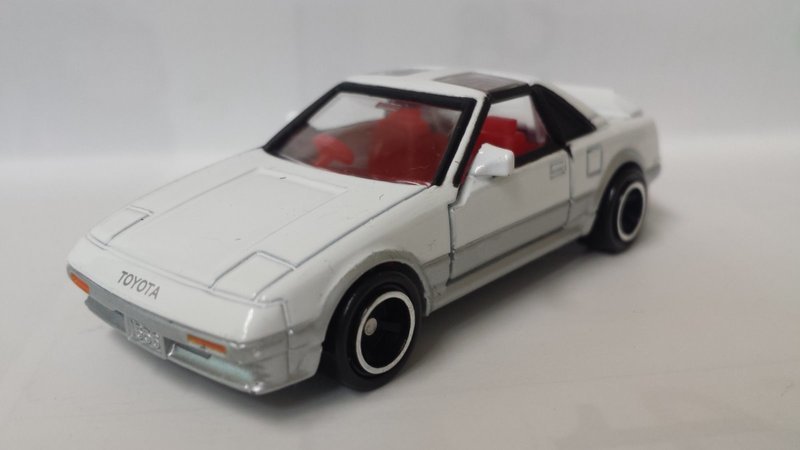 トミカ　ＭＲ-２（ＡＷ１１）