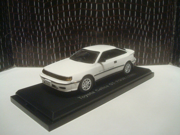 トヨタ セリカ GT-FOUR (1986) 1/24 国産名車コレクション 1/24 トヨタ セリカ GT-FOUR 1986