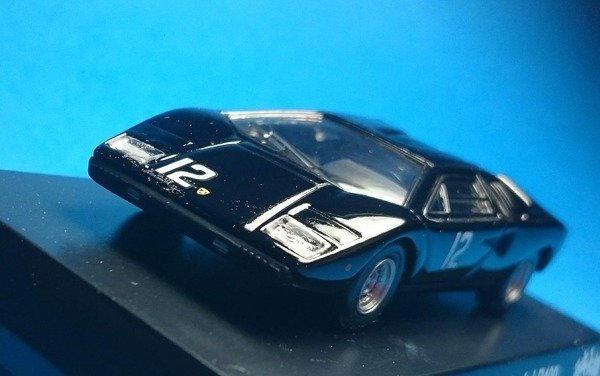 サーキットの狼」ハマの黒ヒョウ⁉︎ 楽プラ カウンタックLP400