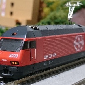 KATO #13709-1 SBB Re460 (UIC# 91 85 4 460 001-1)