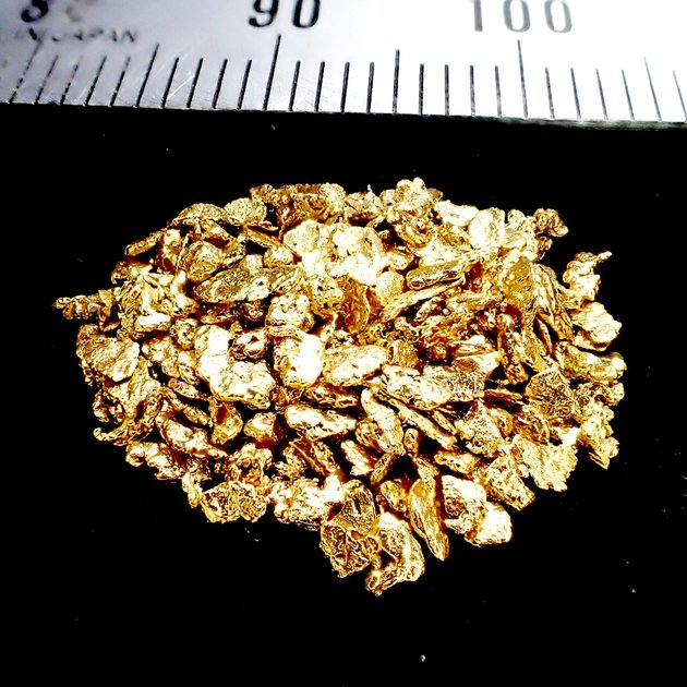 最終値下げ 砂金 自然金 アラスカ産 2粒 約0.33グラム 送料込
