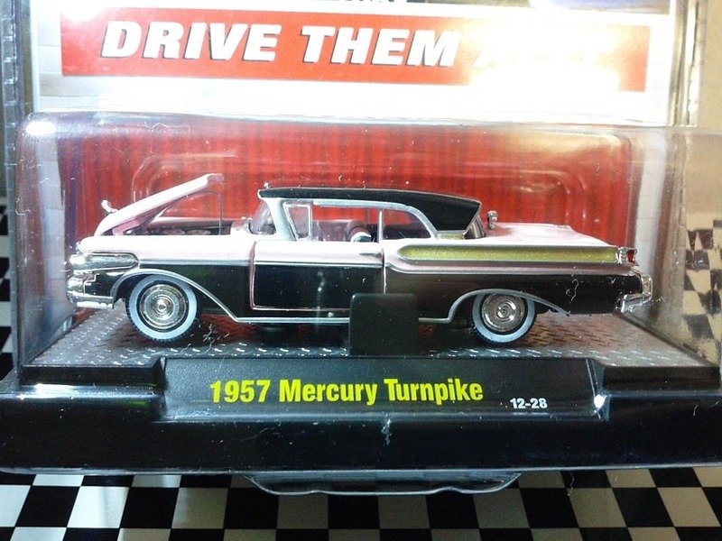 1957 MERCURY TURNPIKE