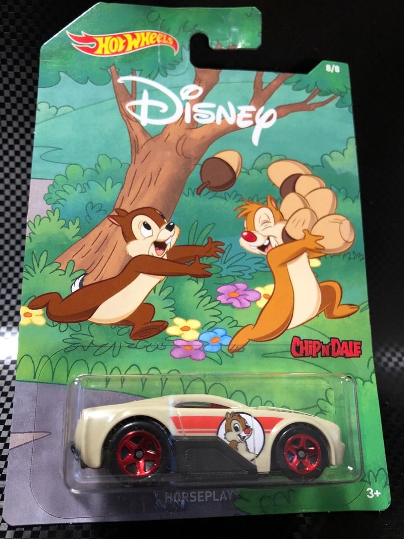 CHIP ′N′ DALE  HORSEPLAY