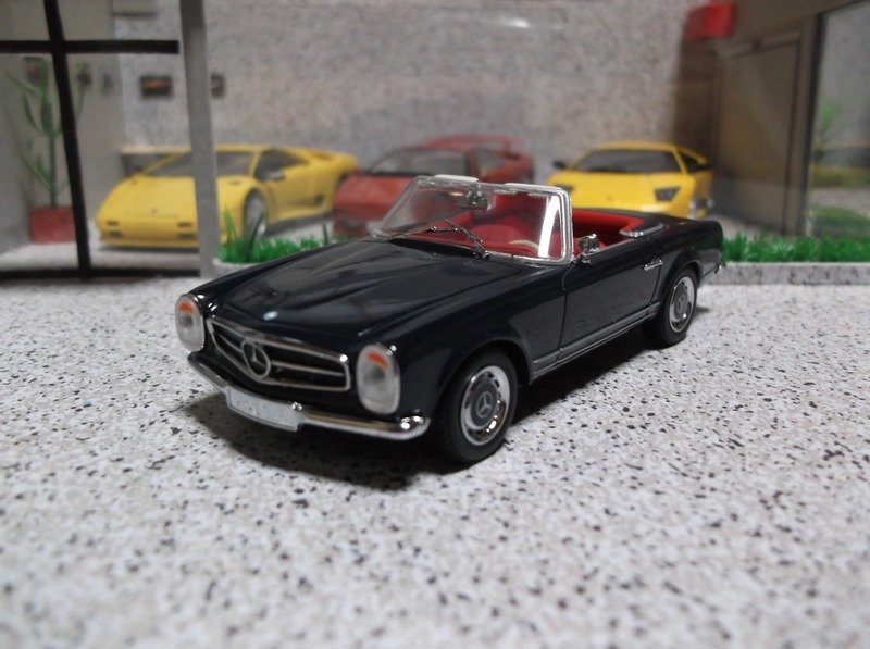 MERCEDES BENZ 280SL