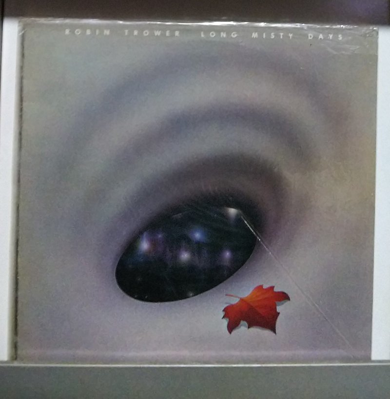 Long Misty Days/Robin Trower