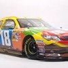 #18 Kyle Busch/m&m's 2012