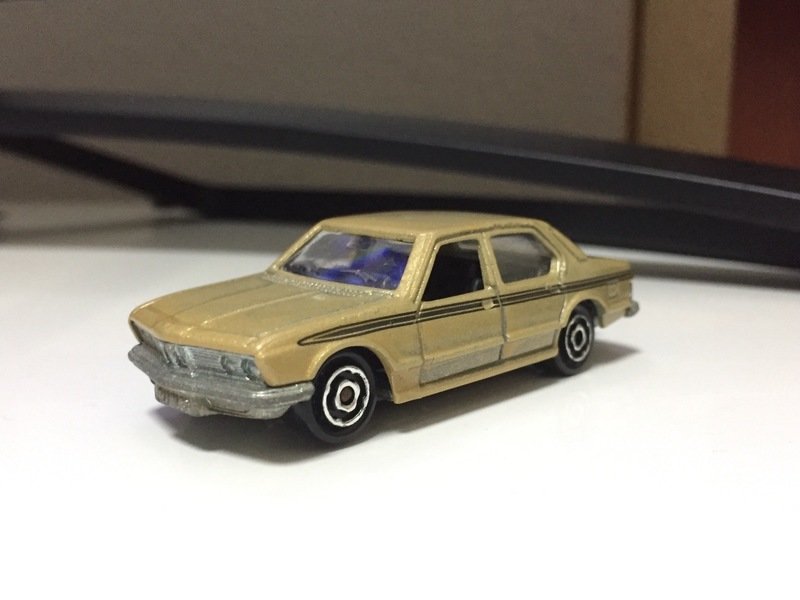 BMW 733