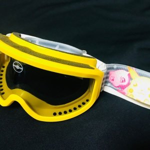 スキーゴーグル
