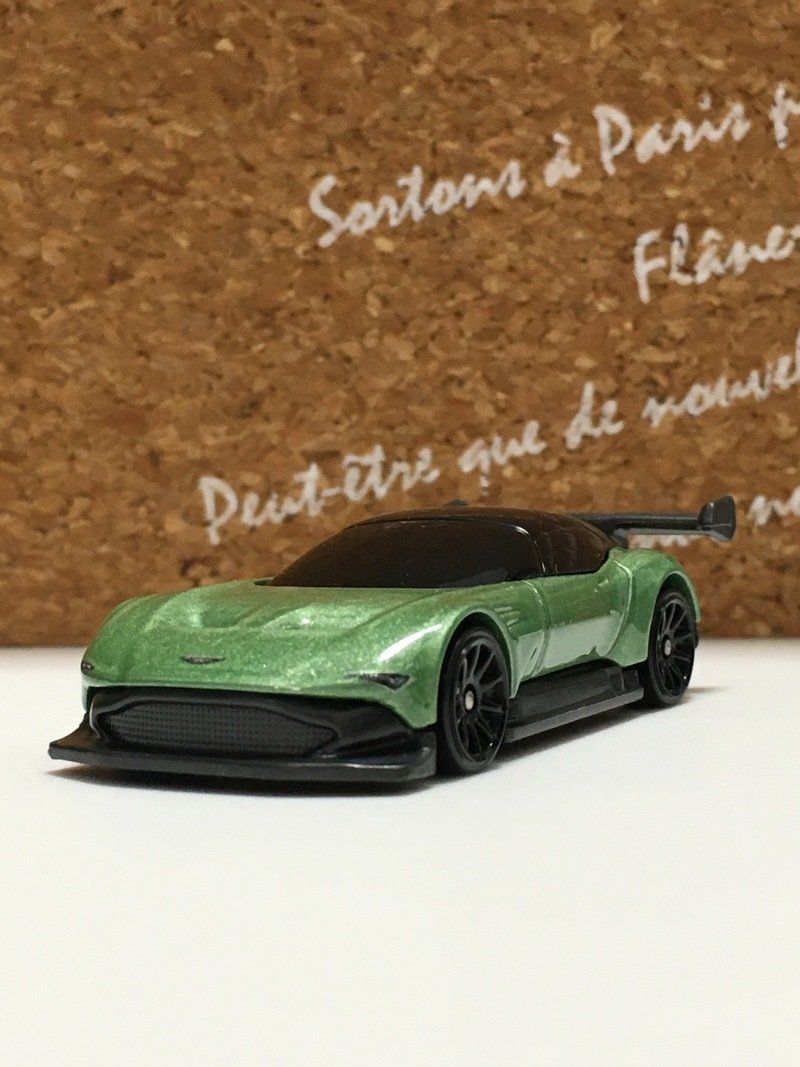 ASTON MARTIN VULCAN