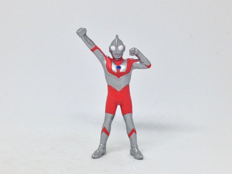 ウルトラマン