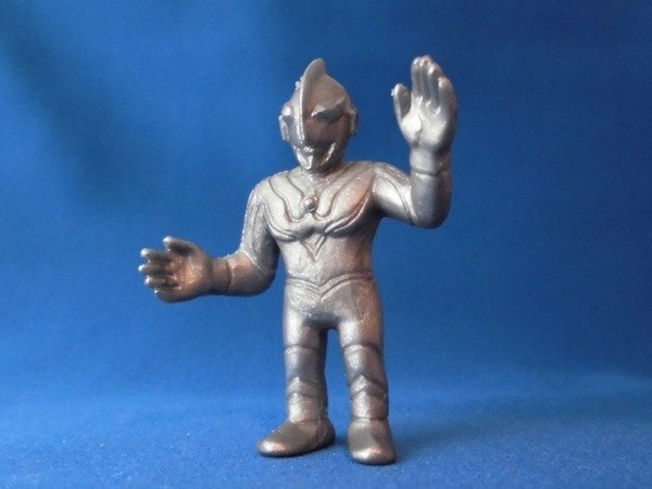 アンティッQ ニセウルトラセブン 銀色 ウルトラマン怪獣消しゴム