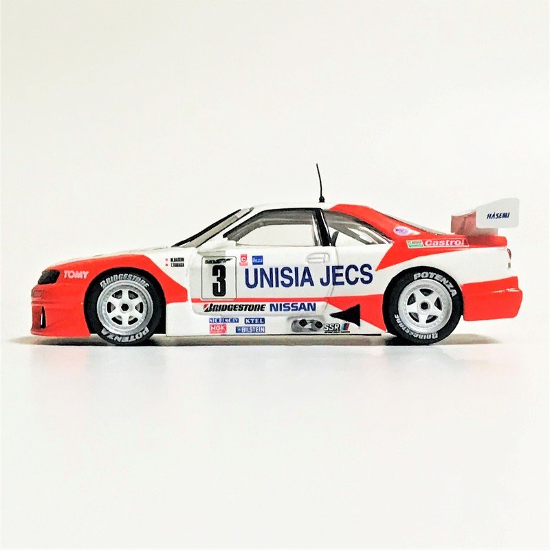 UNISIA JECS SKYLINE R33