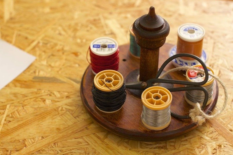 Spool holder