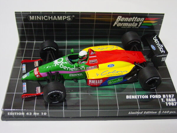 ミニチャンプス1/43ベネトンフォードB187 T.ブーツェン1987