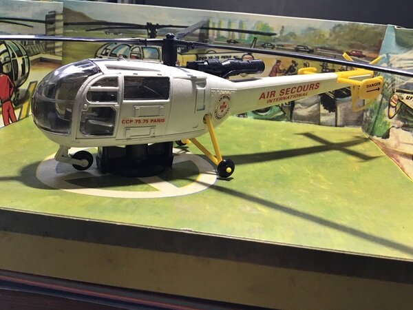 Aerospatial SA316 Alouette 3 ヘリコプター Air Secours