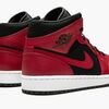 ナイキ Air Jordan 1 mid bred