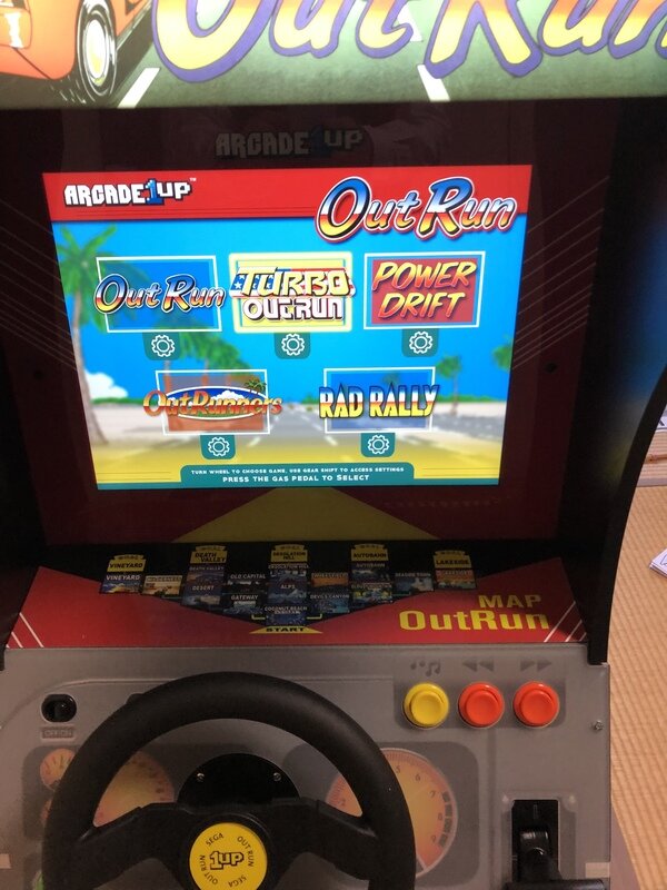 レア!Out Run F-1 GAME VISION ゲームビジョン SEGA貴重な動作品です レア!Out Run F-1 GAME VISION ゲームビジョン SEGA貴重な動作品です