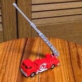 トミカNo.98-1 トヨタハイエースタラップカー 日本航空