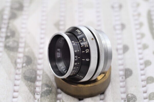 贅沢品 15mm/F2.8 Yvar Kern製 Cマウント, m4/3アダプタ付 差替える レンズ(単焦点)