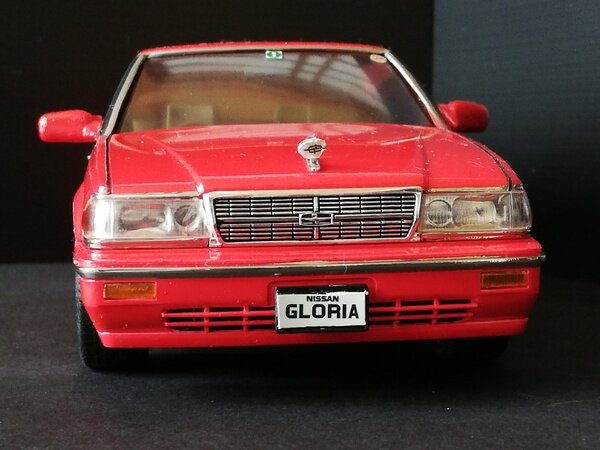 Y31グロリア ４Dハードトップ プラモデル | yukio.hirakawa Museum | MUUSEO 778426