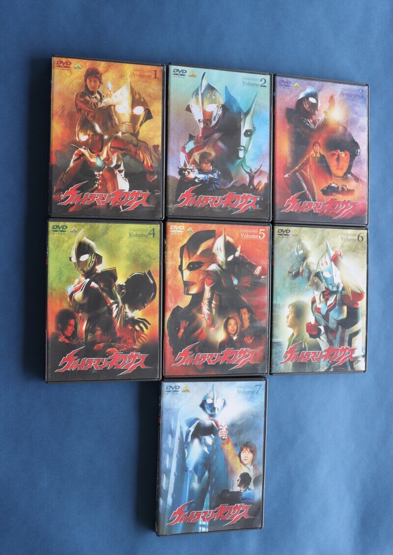 ウルトラマンネクサス　第１～９巻　ＤＶＤ　バンダイビジュアル