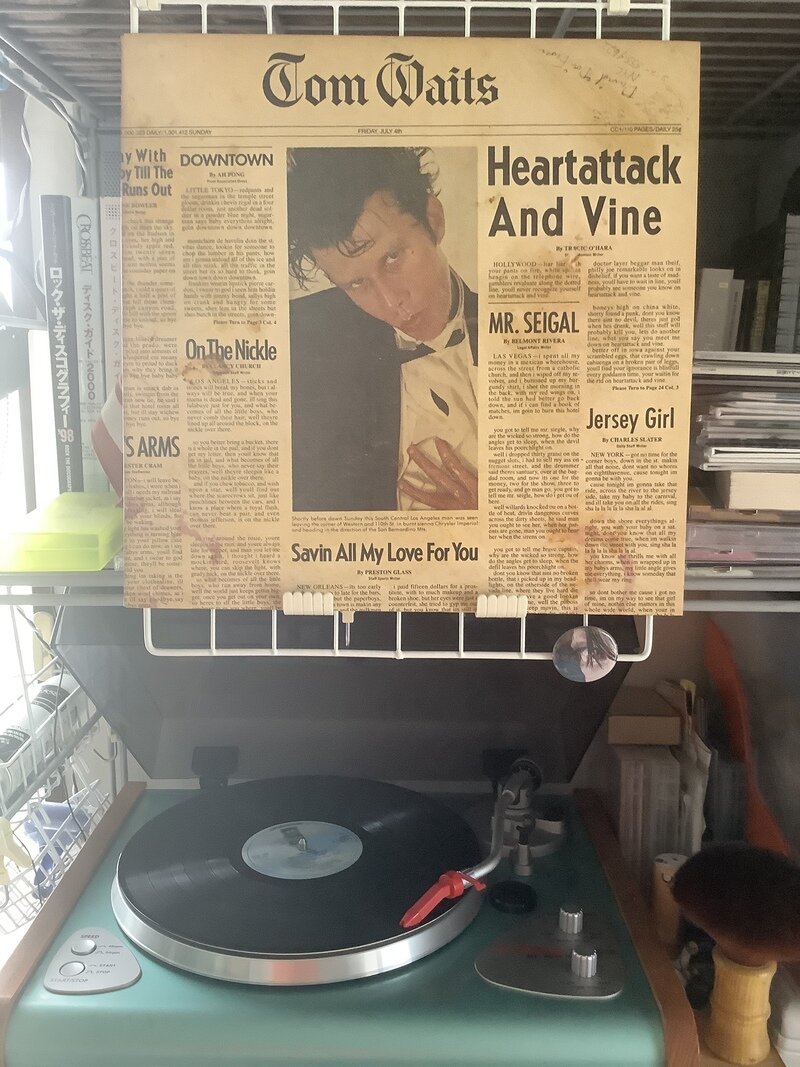 HEARTATTACK AND VINE / TOM WAITS