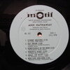 THE  INTIMATE  ANN  ;  ANN  HATHAWAY  /  MOTIF  ML  501
