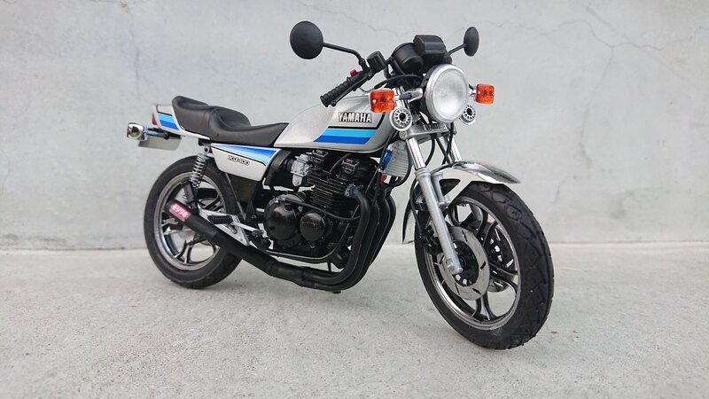 YAMAHA XJ400D
