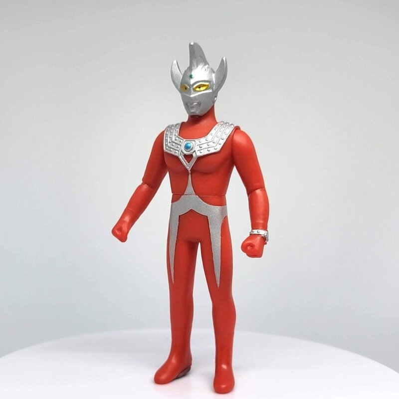 ウルトラマン3　ウルトラマンタロウ