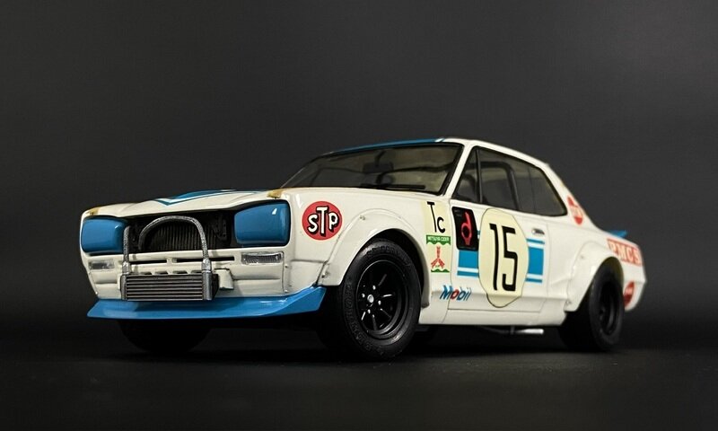 SKYLINE 2000 GT-R Racing