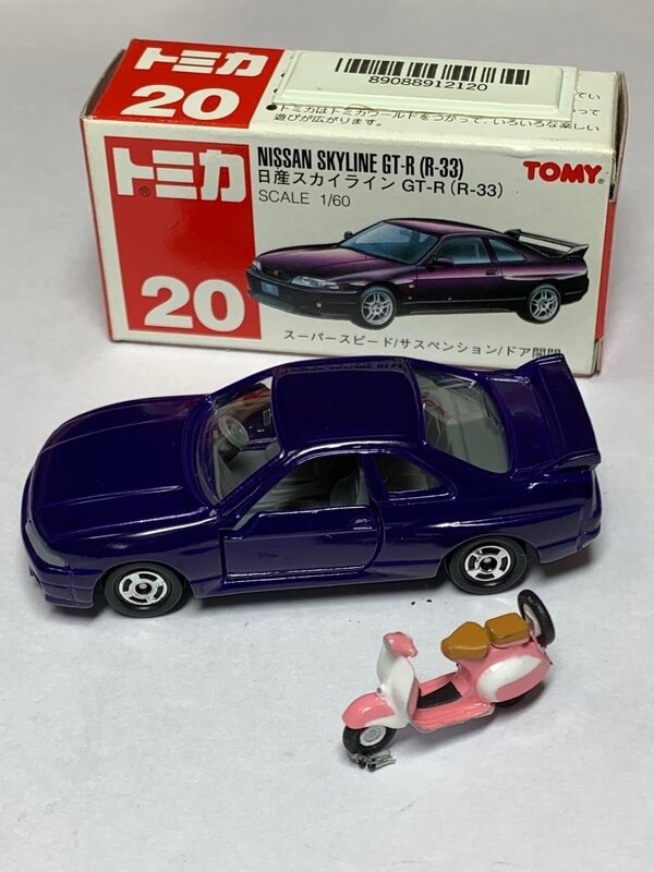 未開封 トミカプレミアム 日産 スカイライン GT-R R33 R34