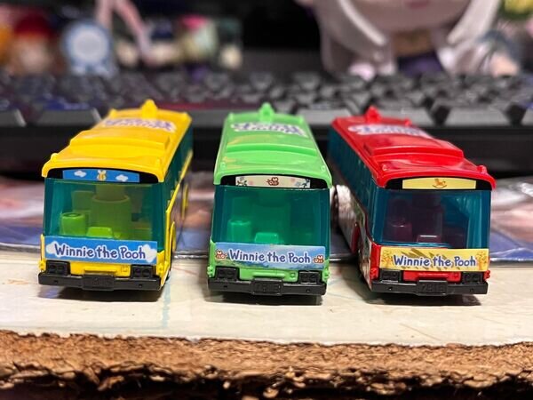 東京ディズニー リゾートトミカ ラッピングバス （プー） くまの
