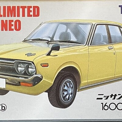 トミカ　トミカリミテッドヴィンテージ　日産車