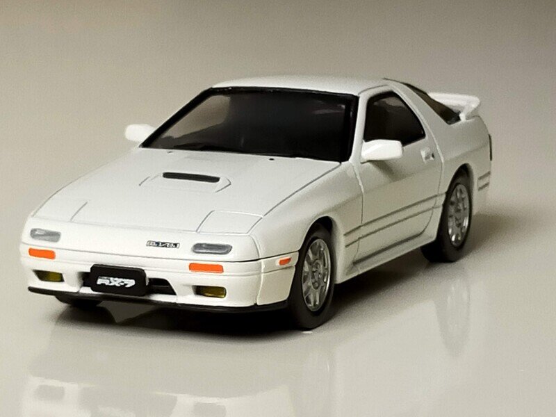 MAZDA SAVANNA RX-7 (FC3S)
