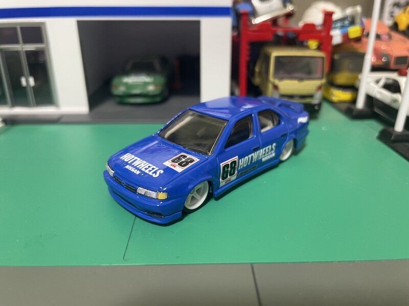 hotwheels nissan primera