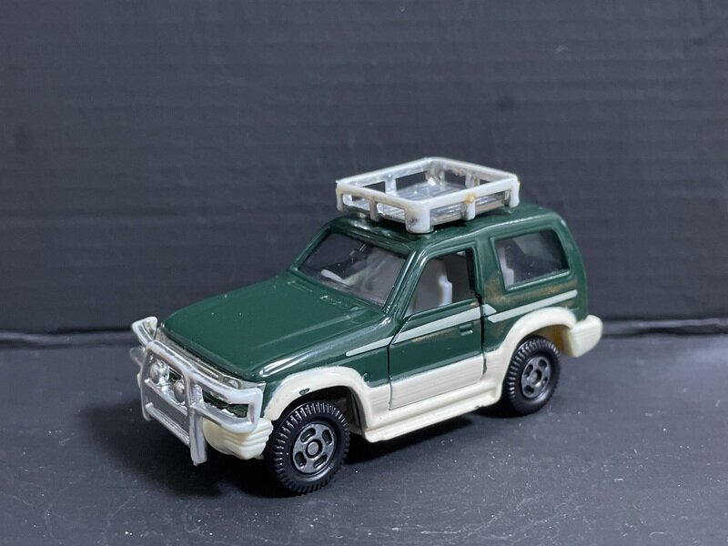 MITSUBISHI PAJERO RV