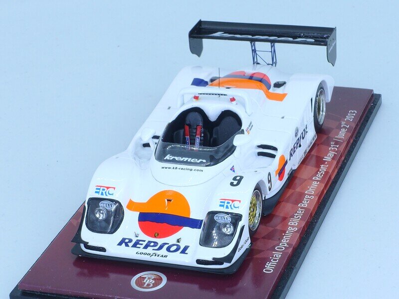 Kremer Porsche K8 Spyder #9 2013　(Spark 1/43)