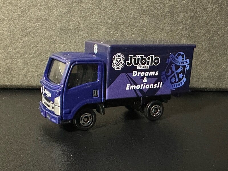 ジュビロ磐田チームトラック いすゞエルフ