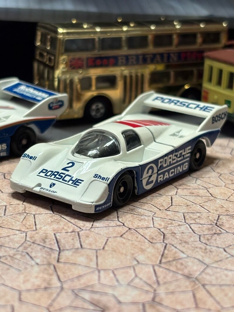 トミカ　ポルシェ　９５６