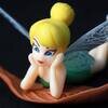 木の葉の上の、ティンカー ベル