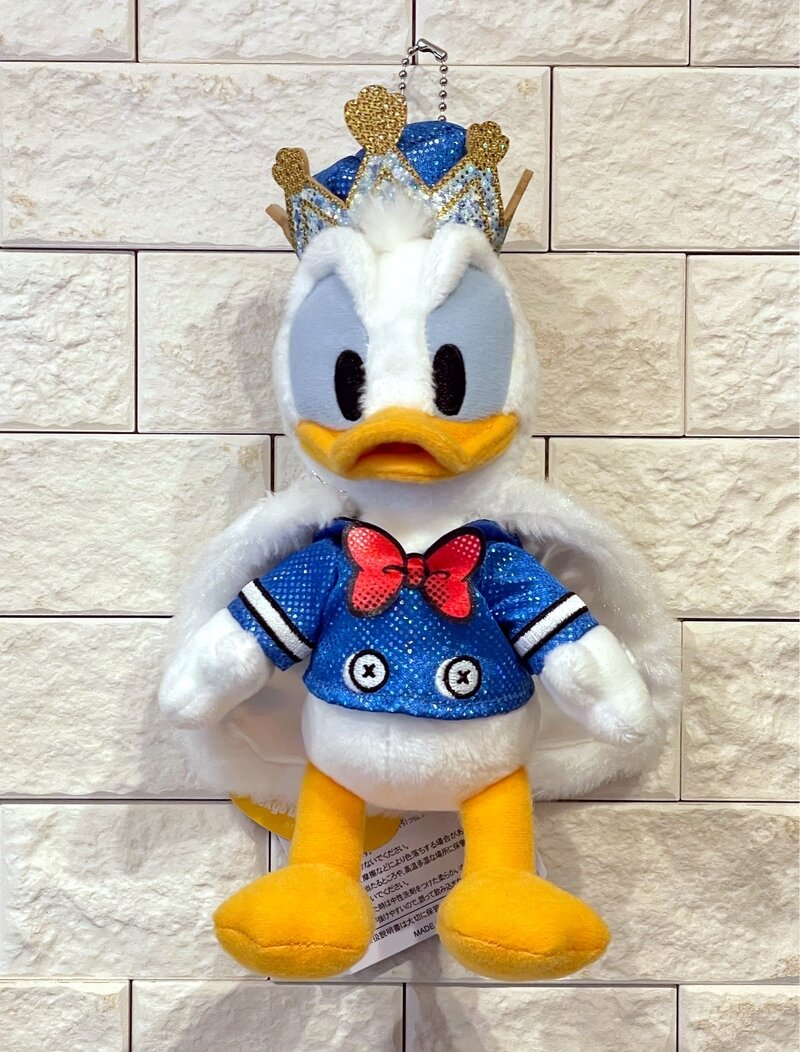 2025年4月7日 東京ディズニーランド ディズニー・パルパルーザ“ドナルドのクワッキー・ダック！ダック！ダックシティ！” ぬいぐるみバッジ - ドナルド
