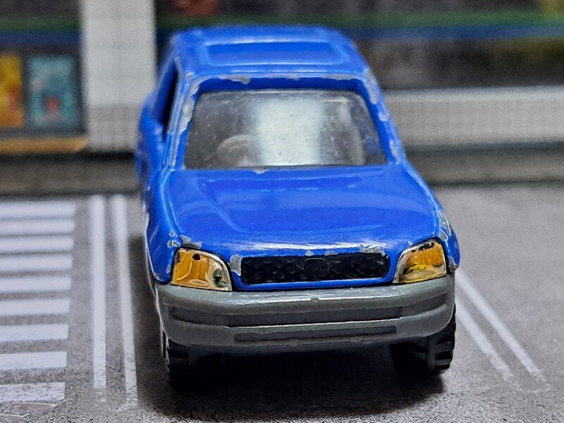 トミカ NO.24 トヨタ・RAV4