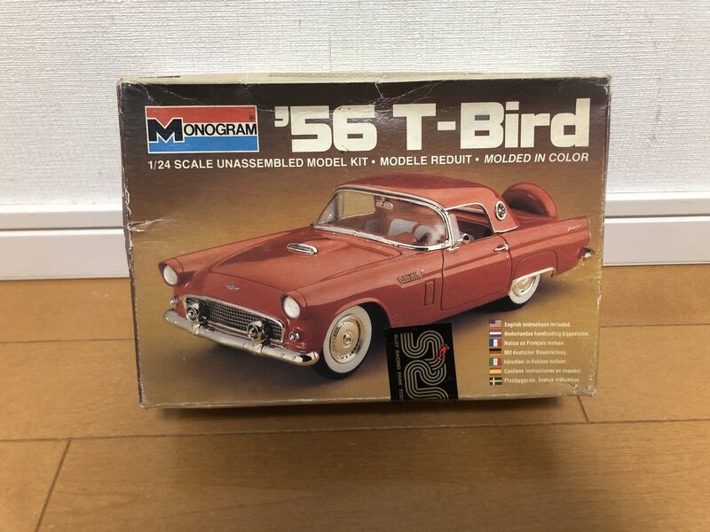 Monogram 56 T-bird プラモデル