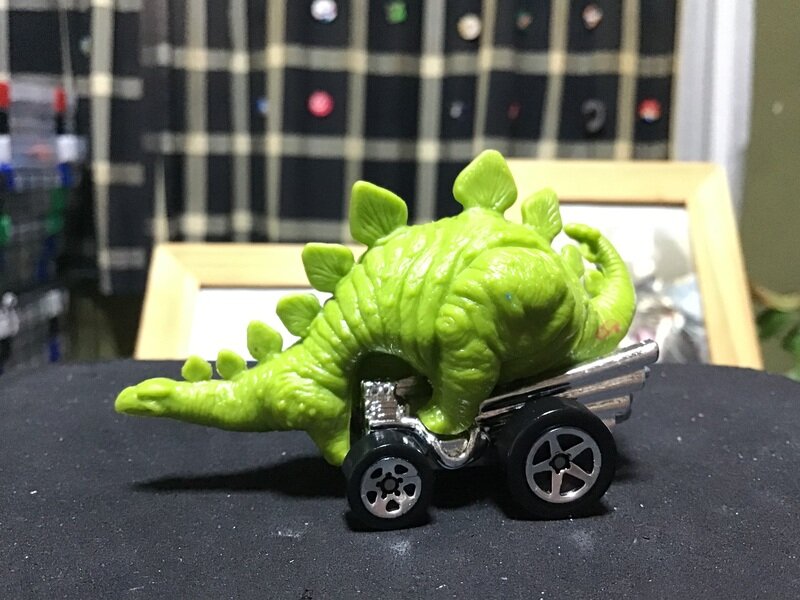 Speed-a-Saurus(スピード-A-サウルス)