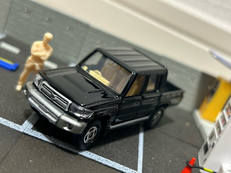 TOYOTA LAND CRUISER 70