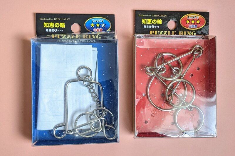 ダイソー 知恵の輪 PUZZLE RING