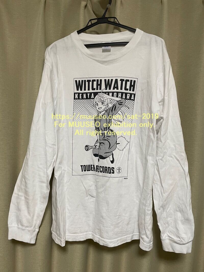 「ウィッチウォッチ」×タワレココラボの長袖Tシャツです。