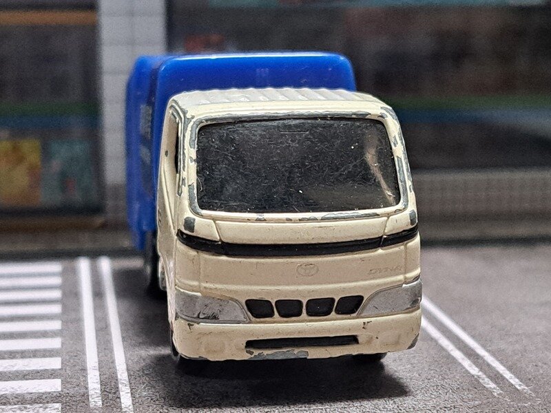 トミカ NO.45 トヨタ・ダイナ 清掃車
